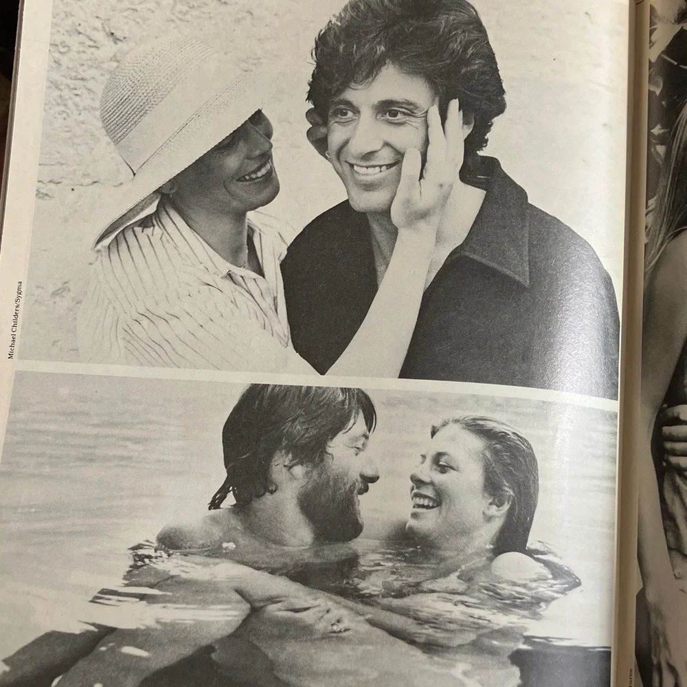 US Magazine Special Photo Issue - Beige & Multicolor Cover - Picture 5 of 5